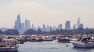 Image of the Chicago skyline from Lake Michigan in 1995.